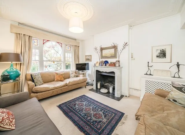Photo 2 — Bowerdean Street, Parsons Green, SW6