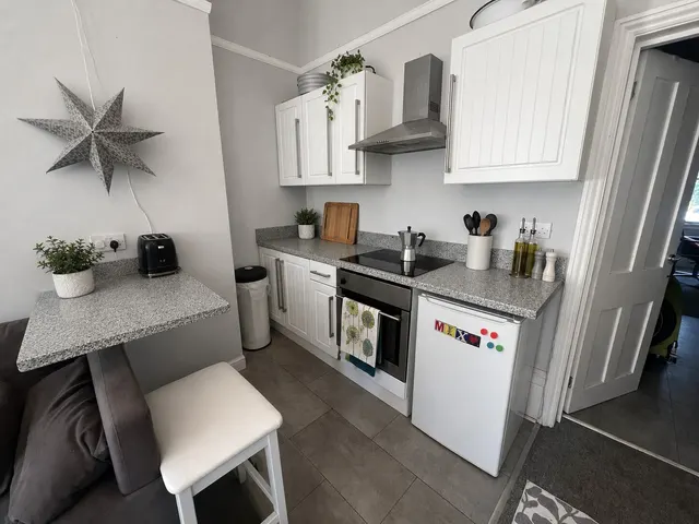 Photo 2 — Markwick Terrace, ST. LEONARDS-ON-SEA