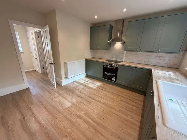 Billet Road, Romford, RM6, photo 3