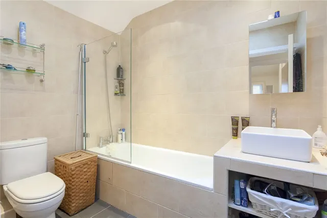 Photo 2 — Artisan House, 36 Middlesex Street, London, E1
