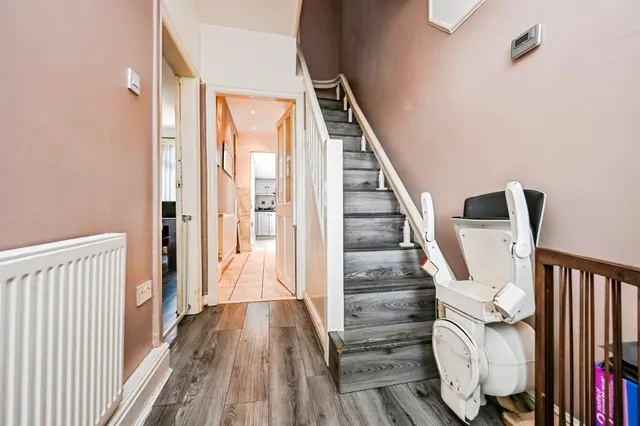 Bowden Road, Liverpool, L19, photo 2