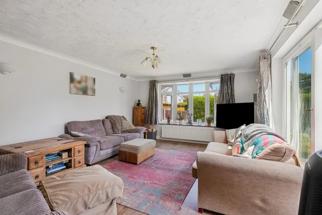 Walnut Way, Ickleford, SG5, photo 2