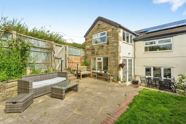 Carr Lane, Middlestown, Wakefield, photo 1