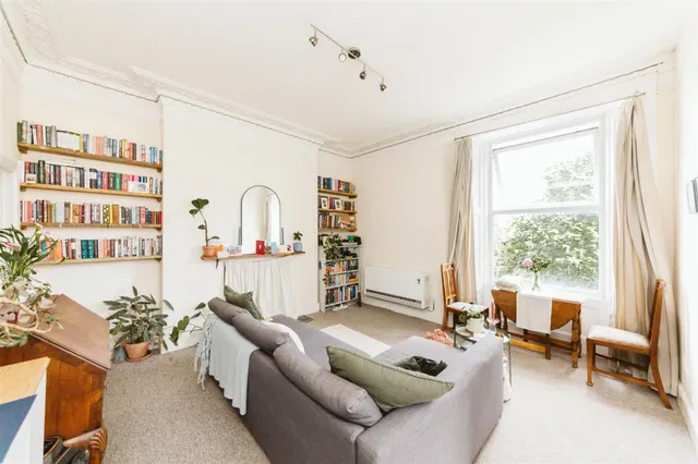 Hall Floor Flat, 28, Southfield Road, Cotham, Bristol, BS6 6AY, photo 1