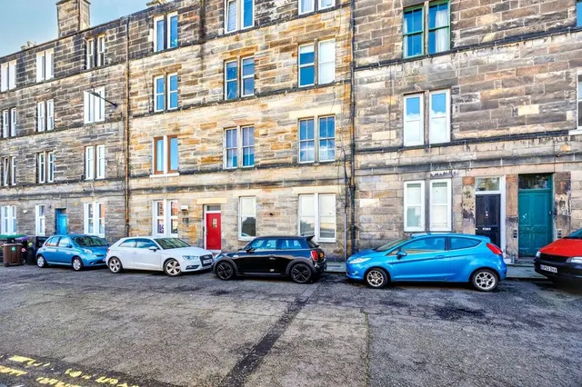 Ashley Place, Edinburgh, Midlothian, EH6, photo 1