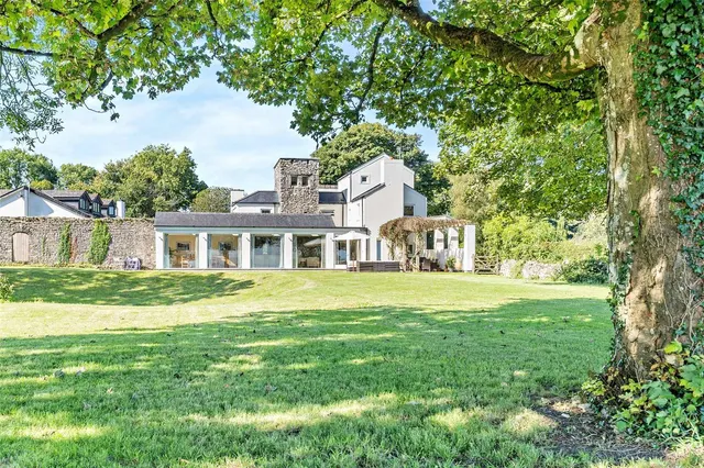 Nash, Cowbridge, CF71, photo 1