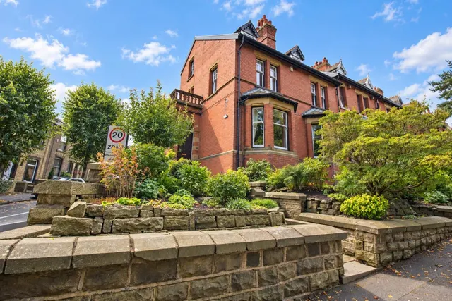 Belgrave Road, Darwen, BB3, photo 1