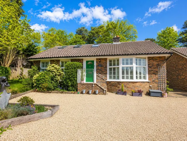 Eight Bells Close, Buxted, Uckfield, East Sussex, TN22 4JT, photo 1