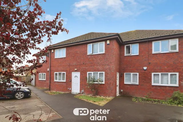 Deemuir Square, Cardiff, CF24, photo 1