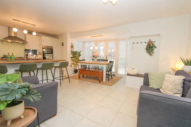 Bluebell Close, Yate, photo 3