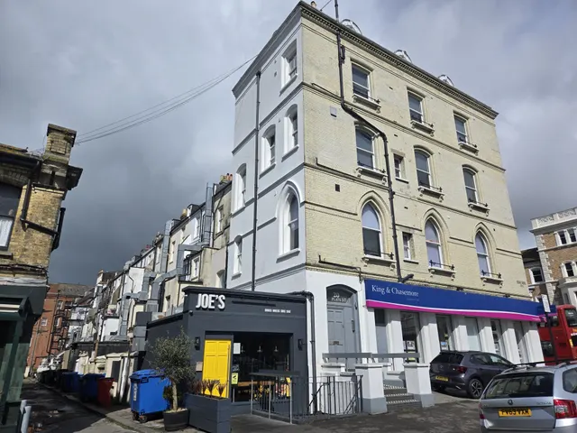 Church Road, BN3, photo 1