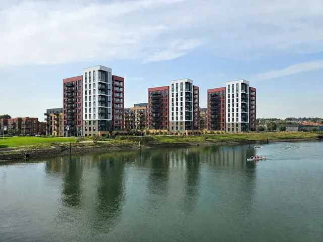 Meridian Way, Southampton, SO14, photo 1
