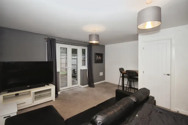 Pattle Close, Lighthorne Heath, CV33, photo 3
