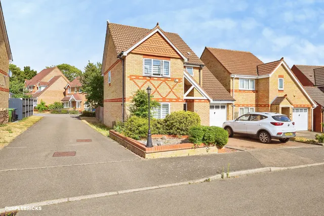 Harrier Close, Huntingdon, PE29, photo 1