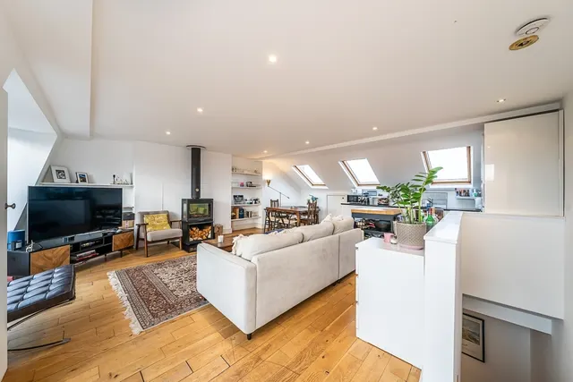 Battersea Rise London SW11, photo 1