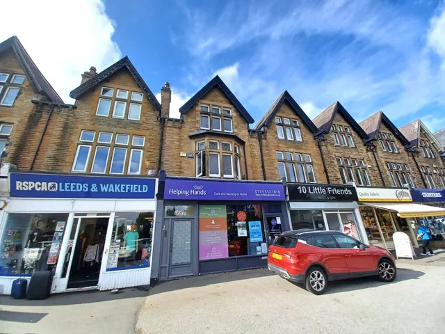 Street Lane, Leeds, LS8, photo 1