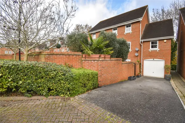 Campbell Fields, Aldershot, Hampshire, GU11 3TZ, photo 1