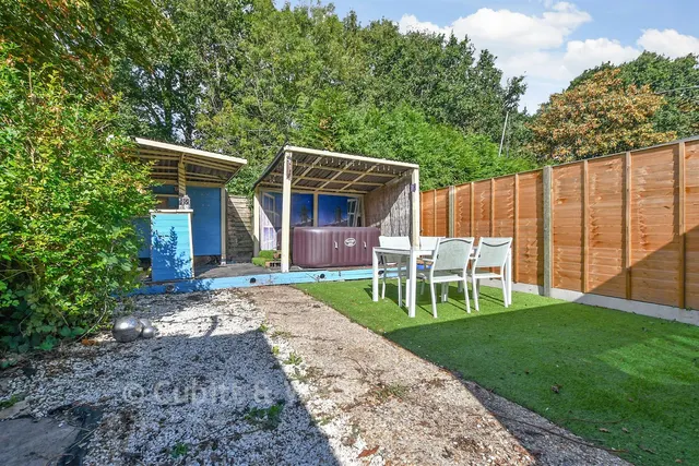 Stockheath Way, Leigh Park, PO9, photo 2