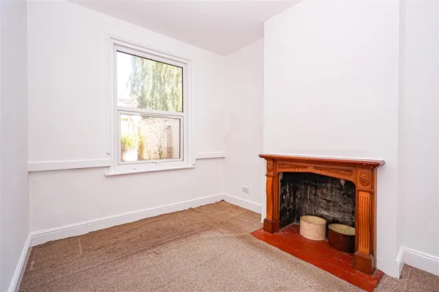 Calvert Road, Hastings, photo 3