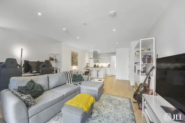 Forrester Way, London, E15, photo 1