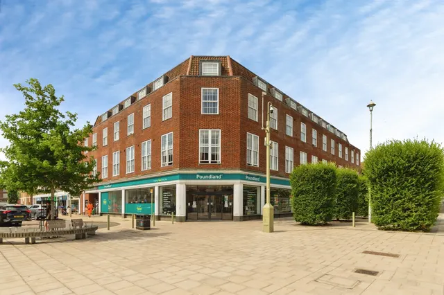 Stonehills, Welwyn Garden City, photo 1