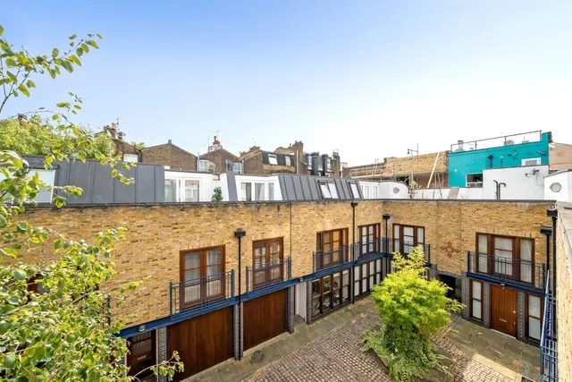 Photo 2 — Golden Cross Mews London W11