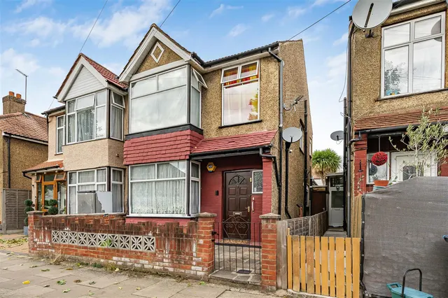 Beaumont Avenue, Wembley, HA0, photo 1