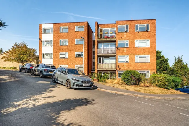 Croxley Rise, Maidenhead, photo 1