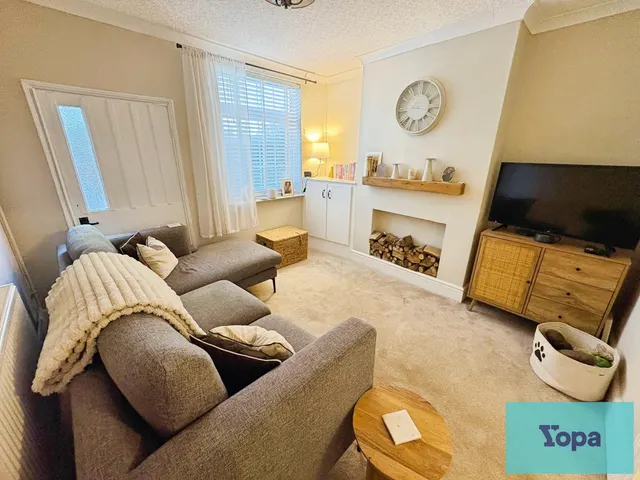 Balance Hill, Uttoxeter, ST14, photo 2
