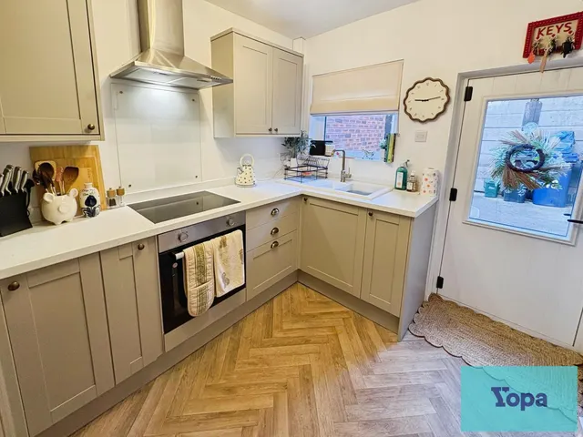 Balance Hill, Uttoxeter, ST14, photo 3