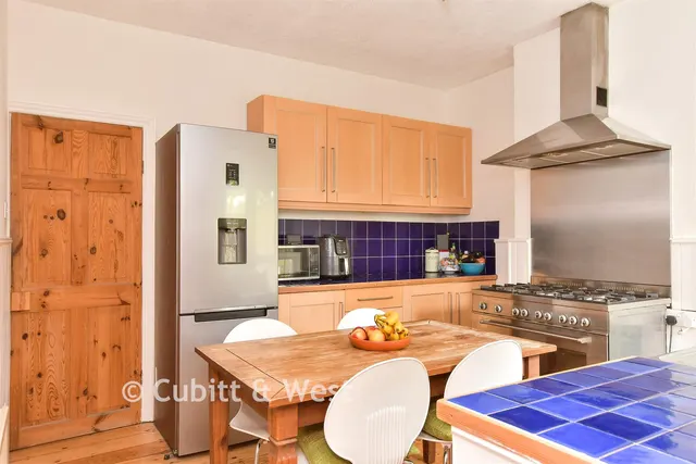 Bembridge Street, Brighton, BN2, photo 3