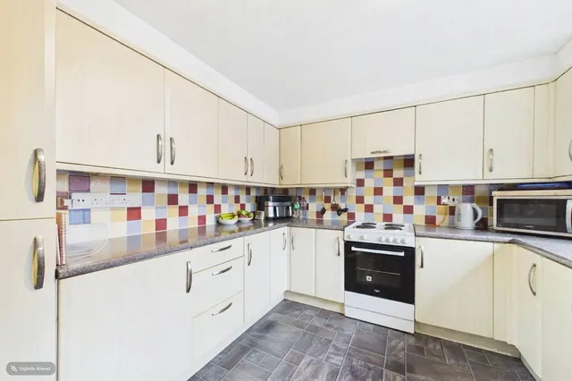 Hedgerow Close, Barrow-upon-Humber, DN19, photo 3