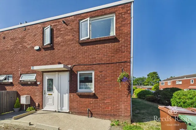 Taylor Crescent, Ossett, West Yorkshire, WF5, photo 1