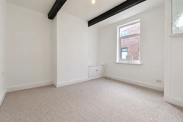 Canal Street, Adlington, PR7, photo 2