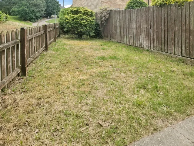 Photo 2 — Acres Way, Drayton, Norwich