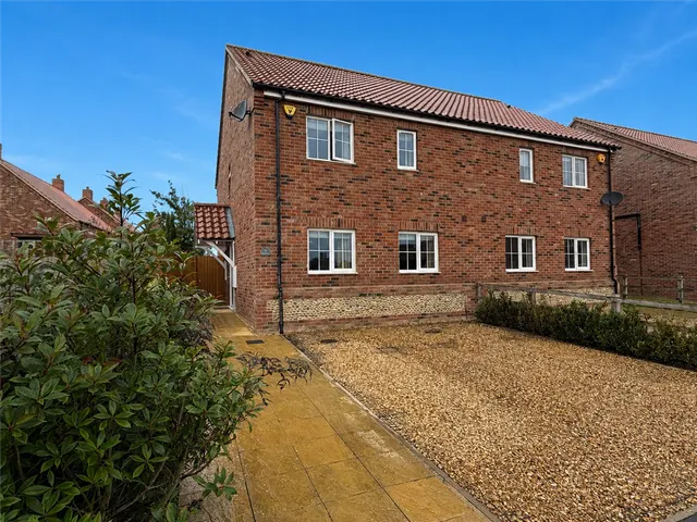 Church View Lane, Gayton, PE32, photo 1