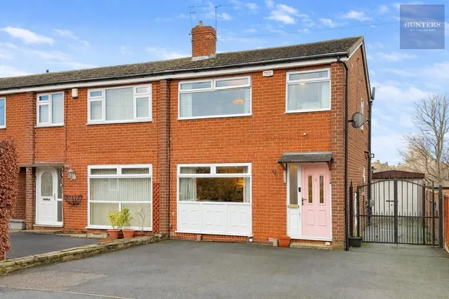 Carlton Avenue, Pudsey, LS28 7LR, photo 1