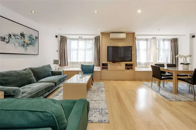 Brompton Road, London, SW3 1ES, photo 1