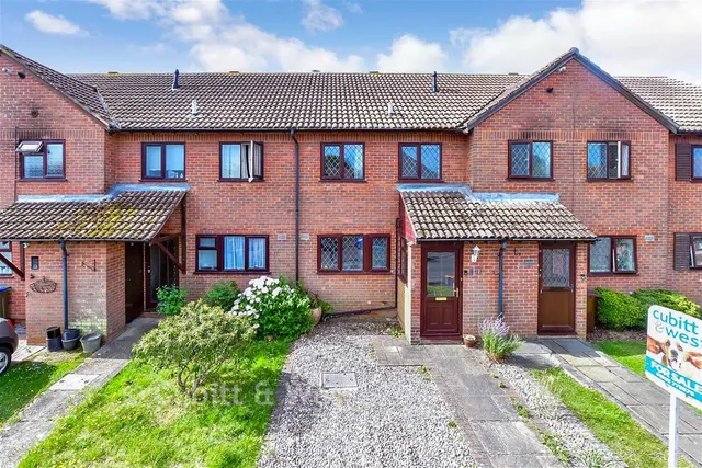 Dinsdale Gardens, Rustington, BN16, photo 1