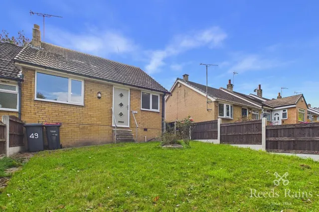 The Motte, Rotherham, S61, photo 1