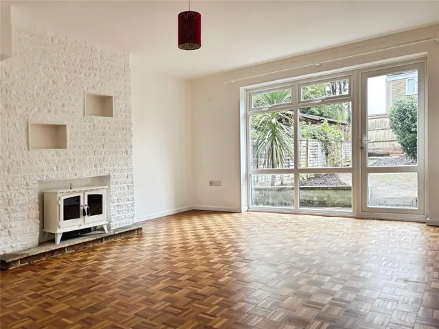 Angmering, BN16, photo 3