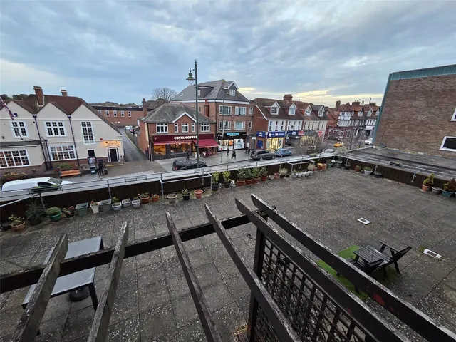 Station Road, New Milton, BH25, photo 1