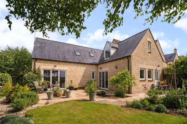 The Paddocks, Bourton-on-the-Water, Cheltenham, Gloucestershire, GL54 2LS, photo 1