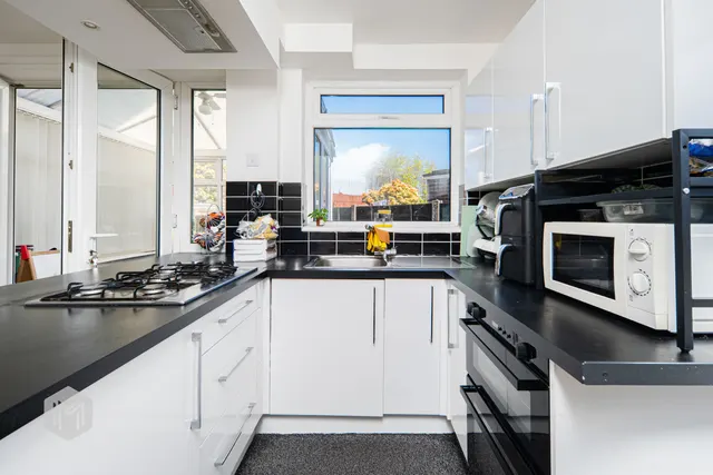 Photo 3 — Saxon Close, Bury, BL8 2RY