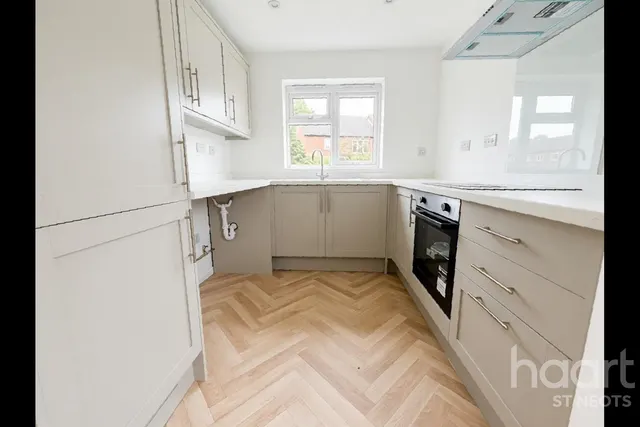 Carter Close, Brampton, PE28, photo 2