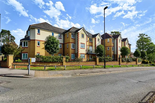 West End Road, Bitterne, SO18, photo 1