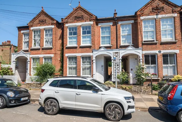 North Avenue, Richmond, TW9, photo 1