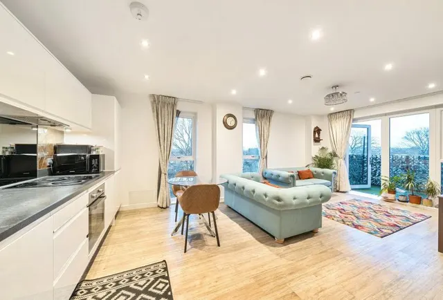 Westmoreland Road, London, NW9, photo 1