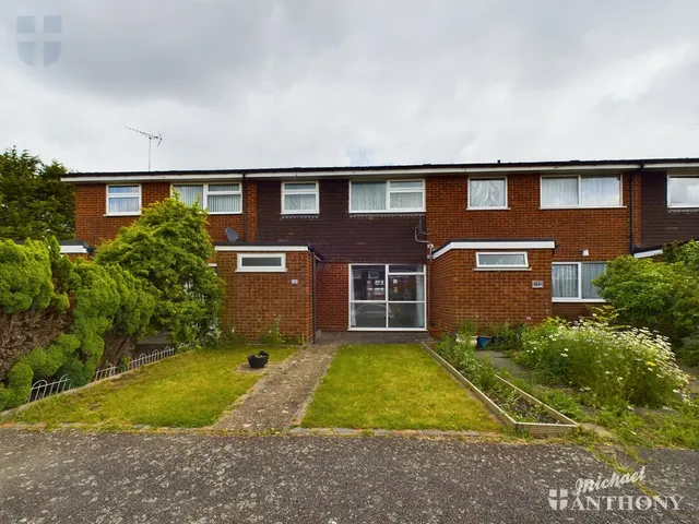 Chaucer Drive, Aylesbury, HP21, photo 1