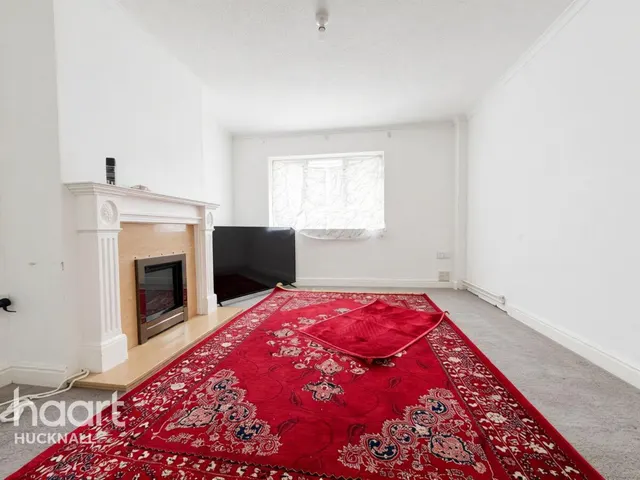 Niklaus Court, Nottingham, NG5, photo 3